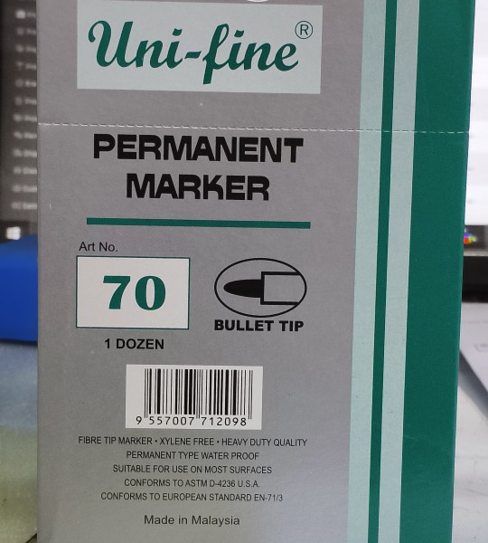 Uni-fine Permanent Marker